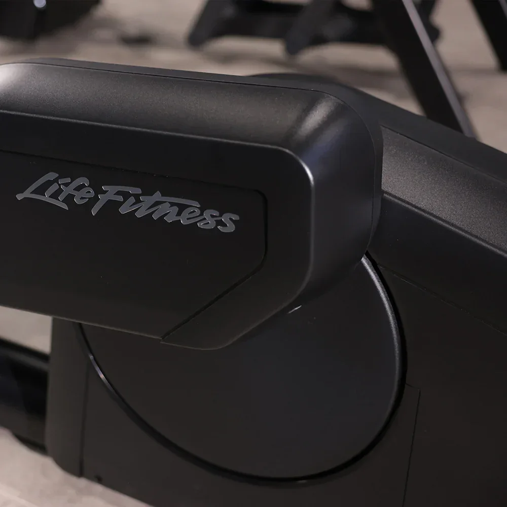 Life Fitness CSX-SL Club Series Elliptical Cross-Trainer - Image 4