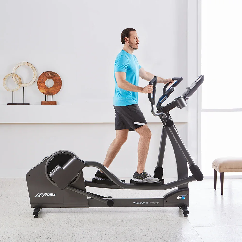 Life Fitness E5 Elliptical Cross-Trainer - Image 3
