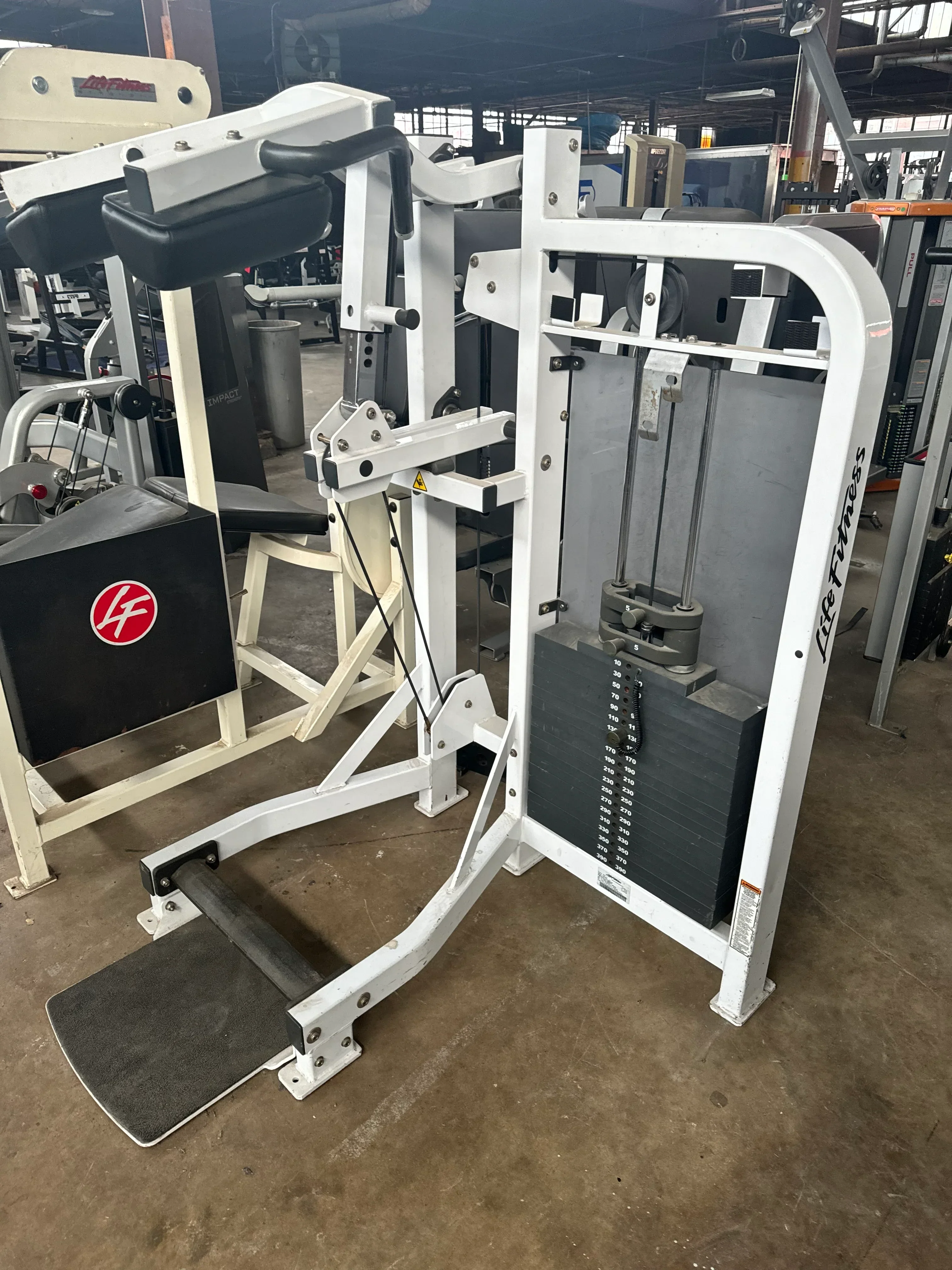 Pre-Owned Life Fitness Pro2 Standing Calf Raise