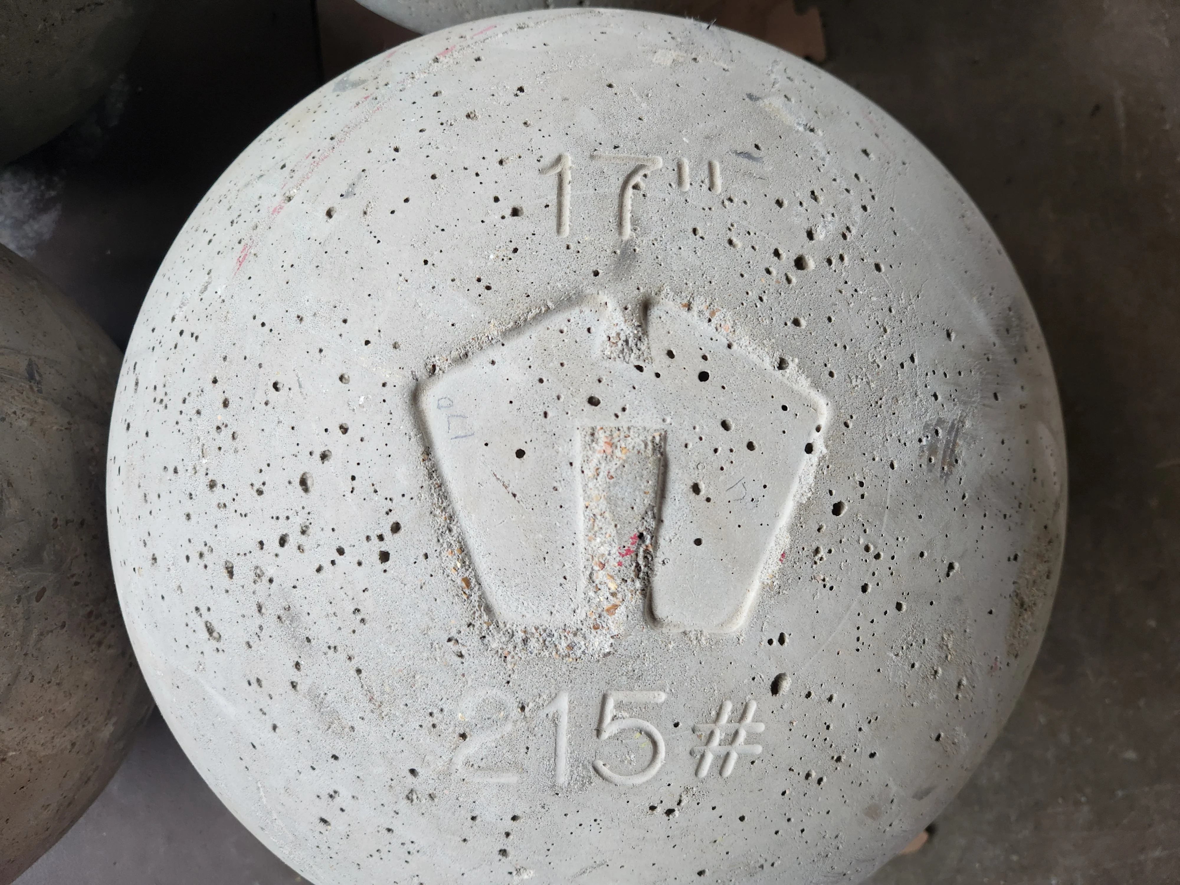 Pre-Owned Concrete Atlas Stones - Image 3