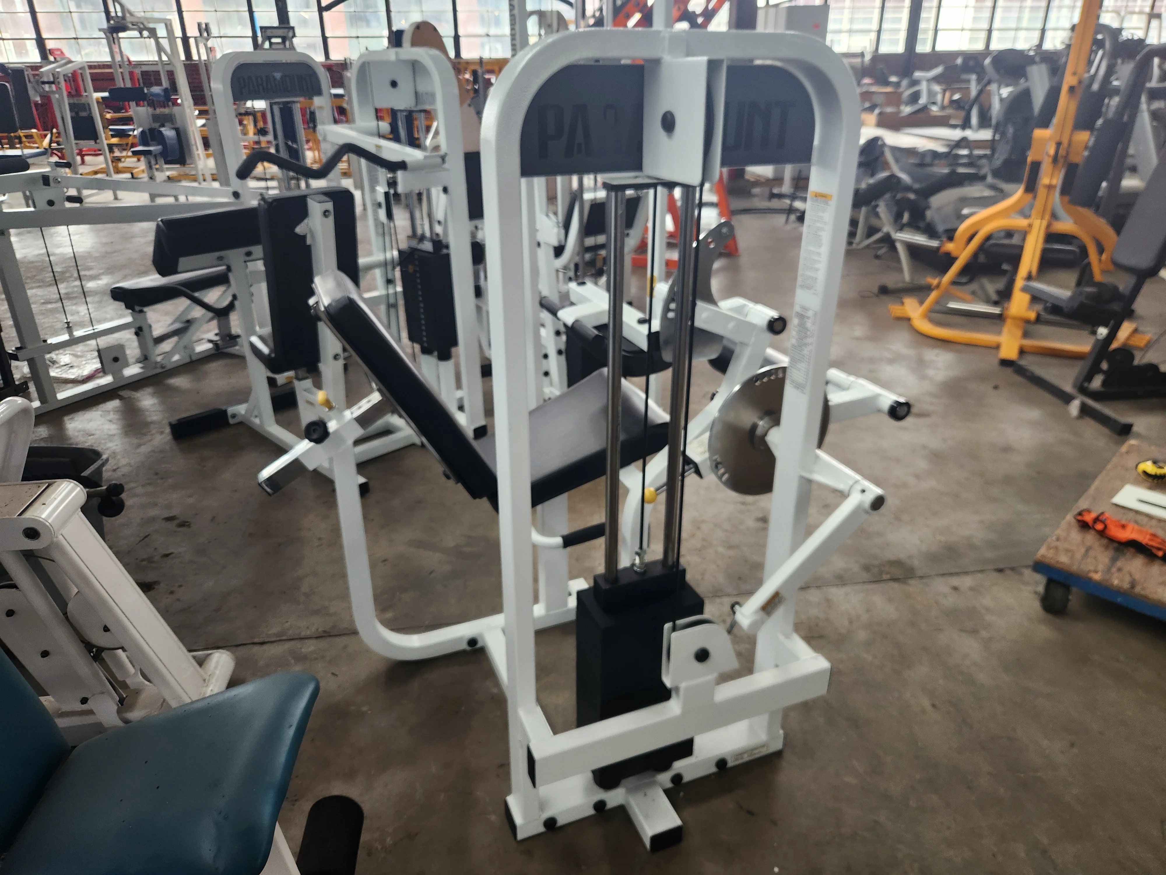 Pre-Owned Paramount FL-30 Leg Extension / Leg Curl - Image 3