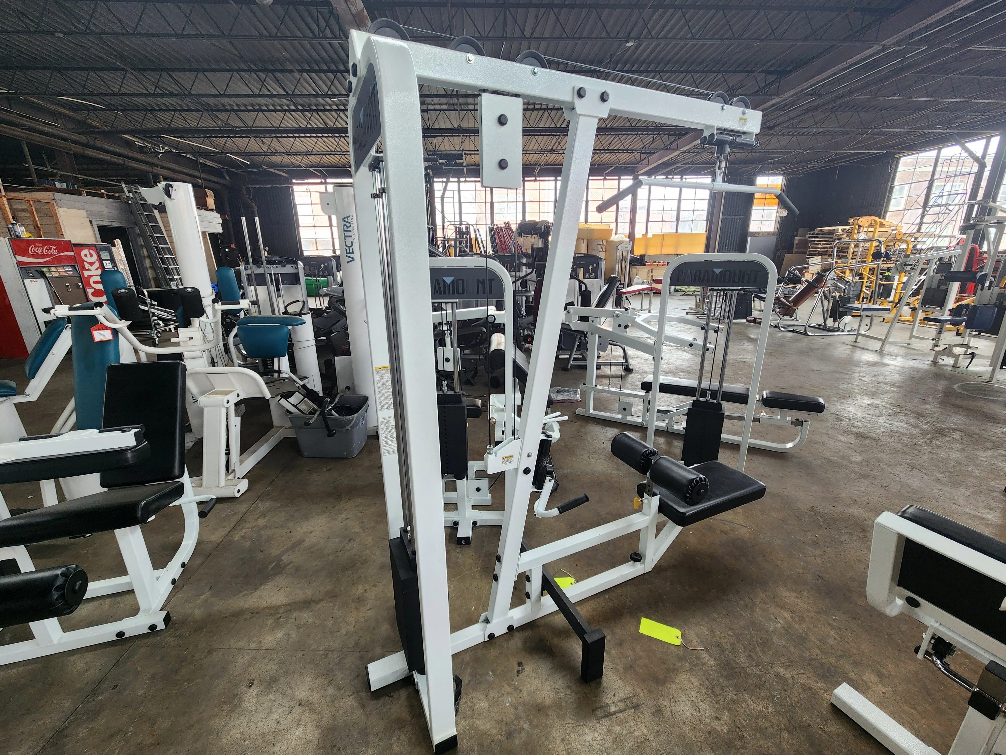 Pre-Owned Paramount FL-33 Lat Pull / Row - Image 2