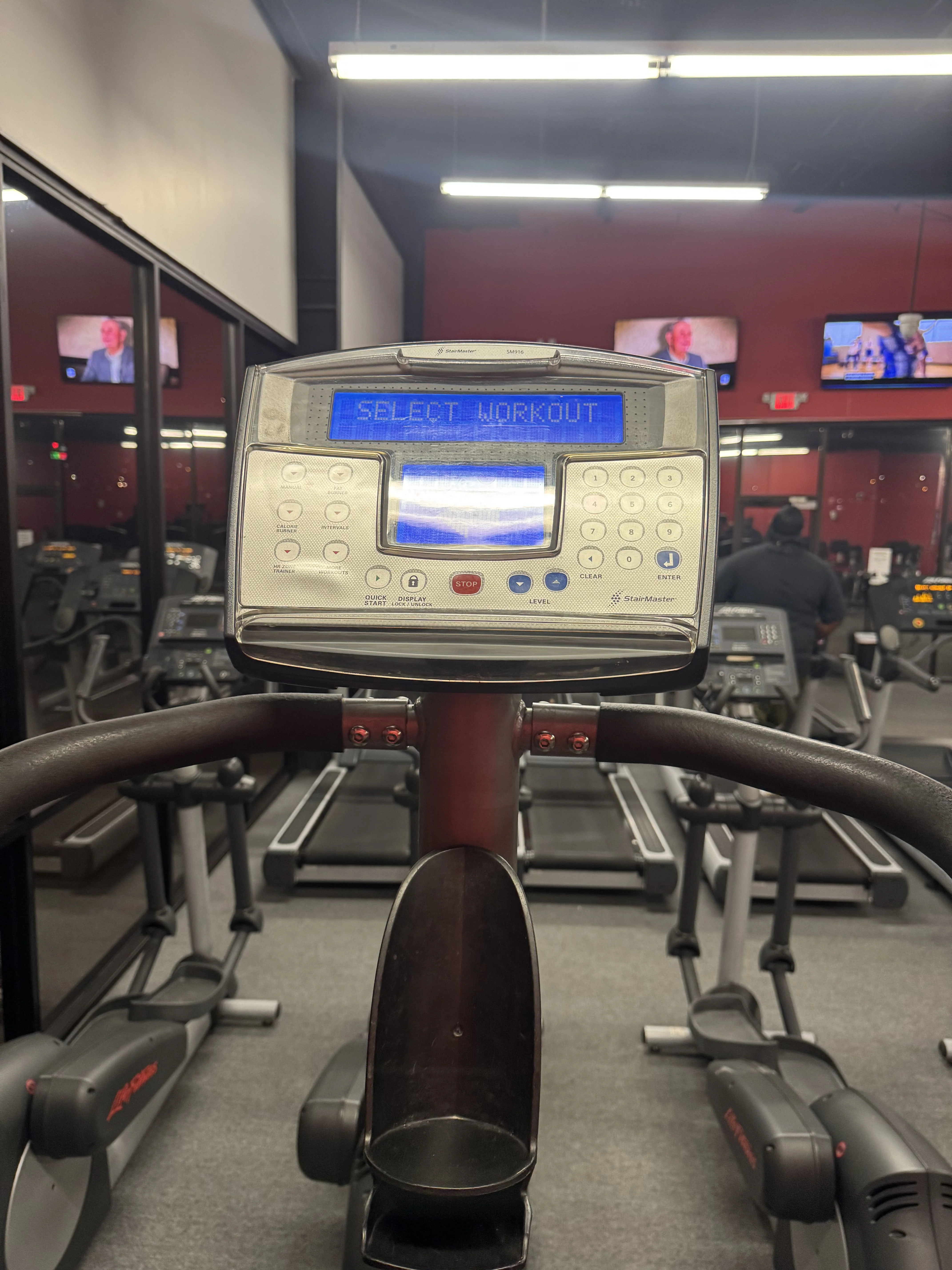 Pre-Owned StairMaster SM916 Stepmill - Image 3