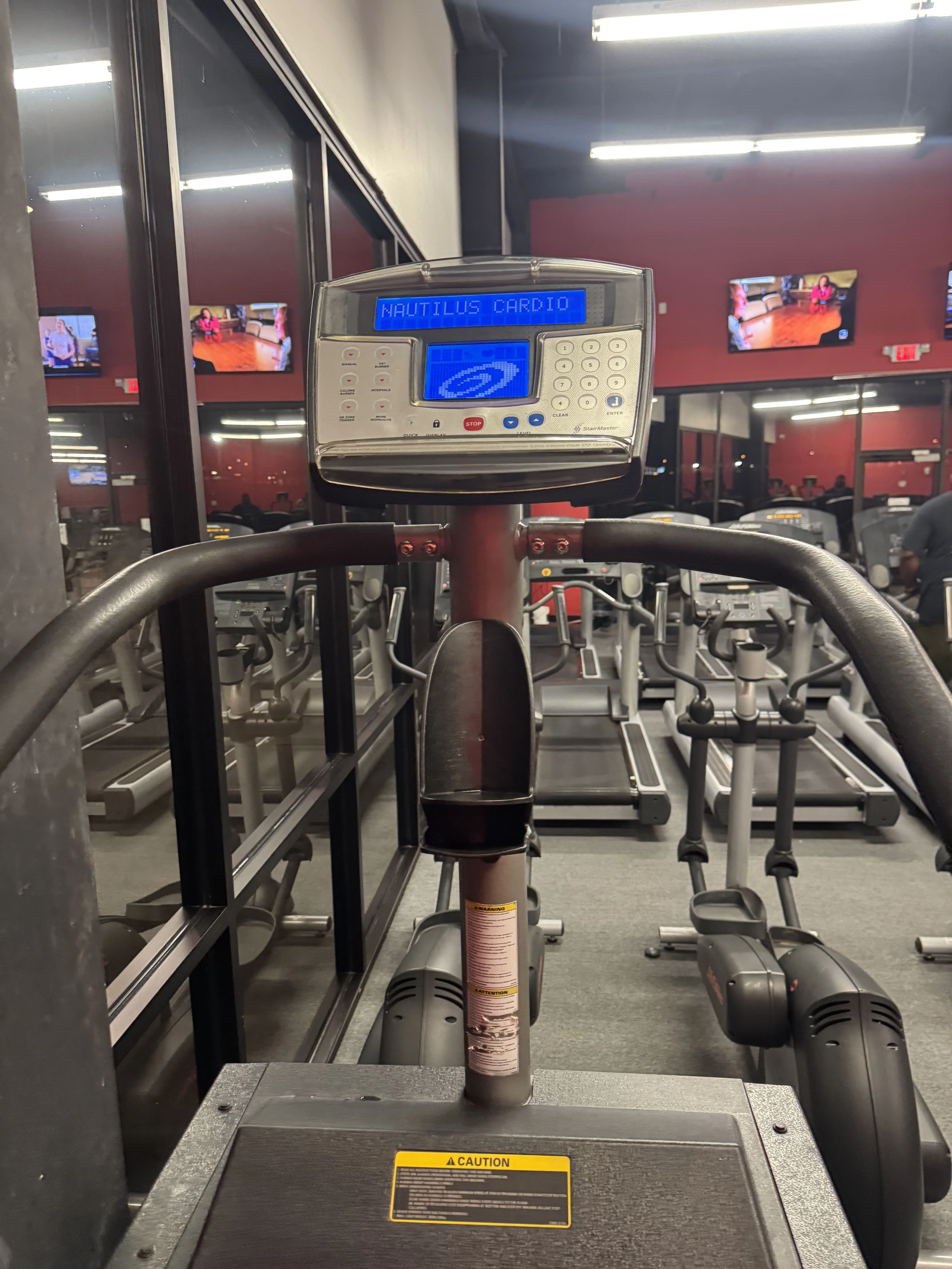Pre-Owned StairMaster SM916 Stepmill - Image 4
