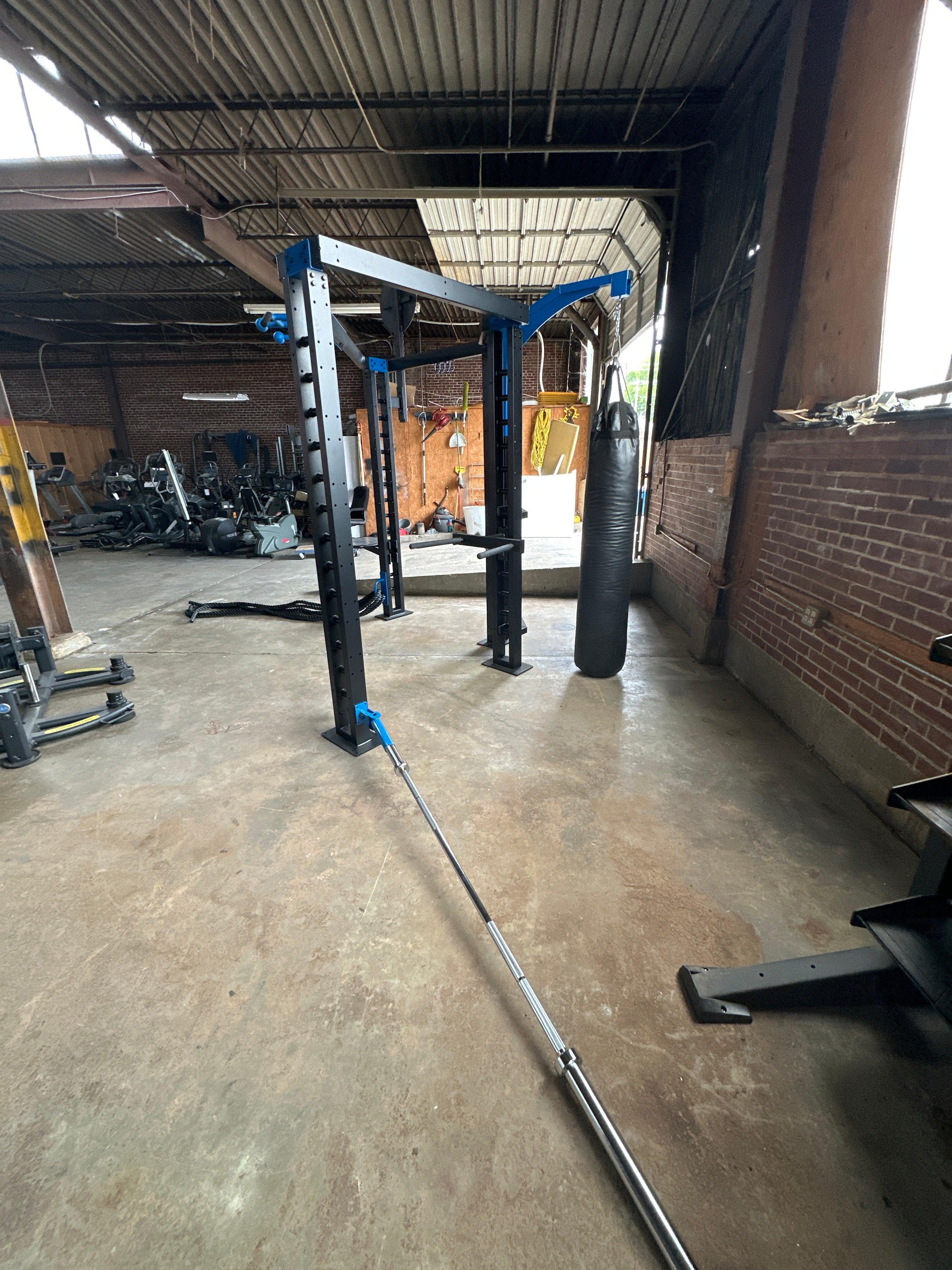Spirit Fitness FTS900 Corner Functional Rig (floor model) - Image 3